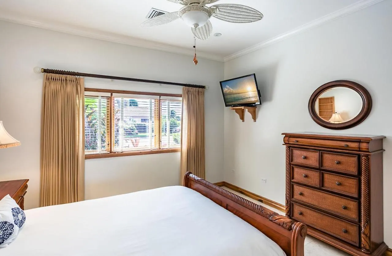 Maridadi By Cayman Villas George Town