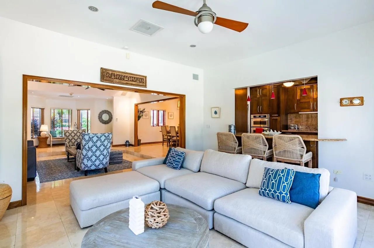 Maridadi By Cayman Villas George Town Cayman Islands