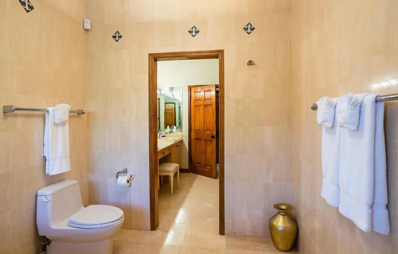 Maridadi By Cayman Villas George Town