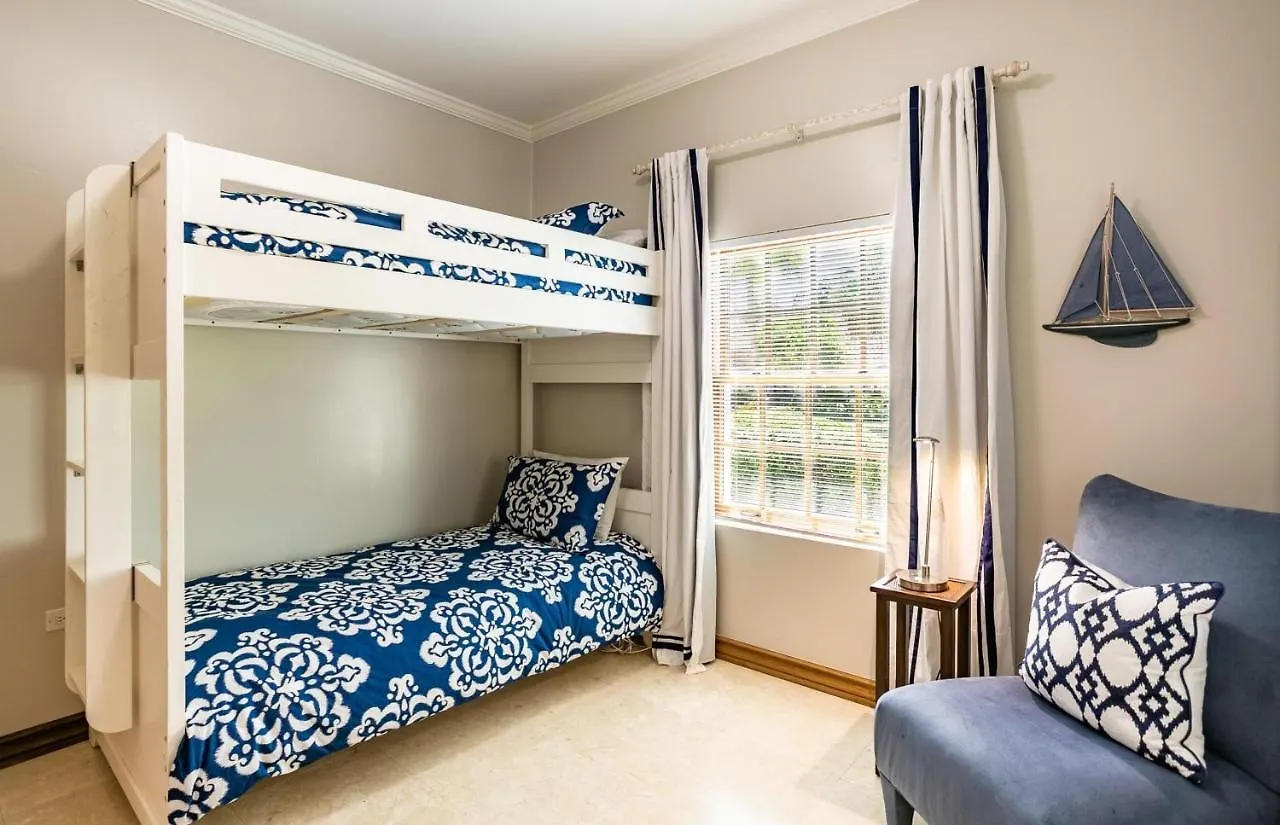 Maridadi By Cayman Villas George Town